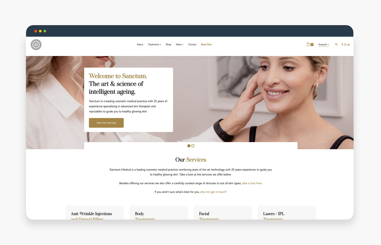 Homepage of a spa focused on intelligent aging treatments with a woman receiving a consultation
